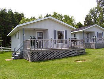 Meadowview Chalet North Milton