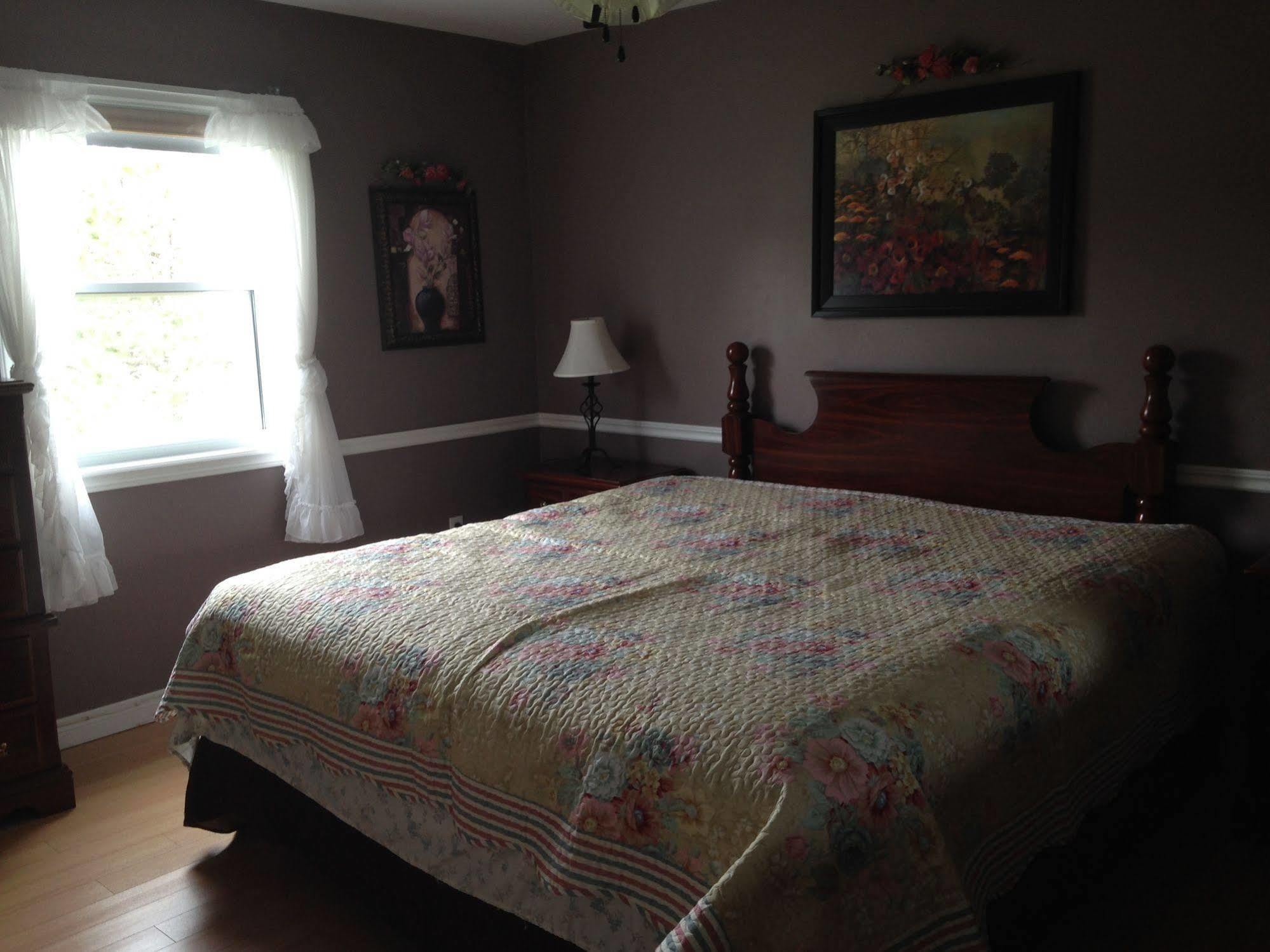 Meadowview Chalet North Milton